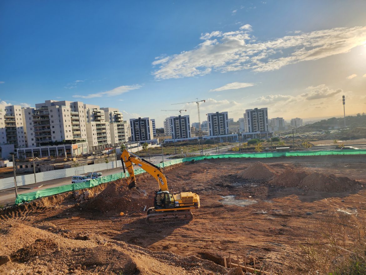 פרויקט הקמת כביש הכניסה הדרומית לחריש מתקדם שלב