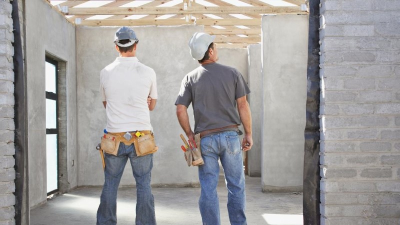 הפתרון המושלם לבריכות ודלתות זכוכית