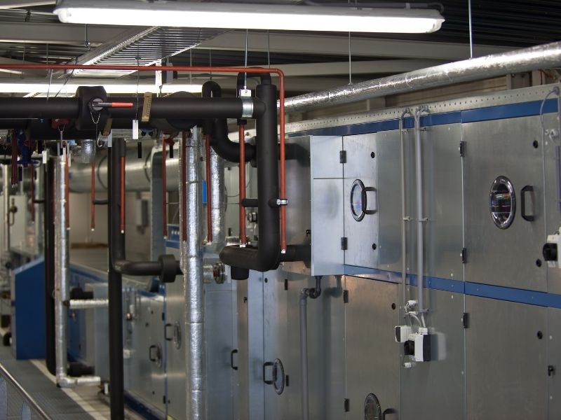 מכולות הקפאה ומכולות קירור: פתרונות מתקדמים לאחסון